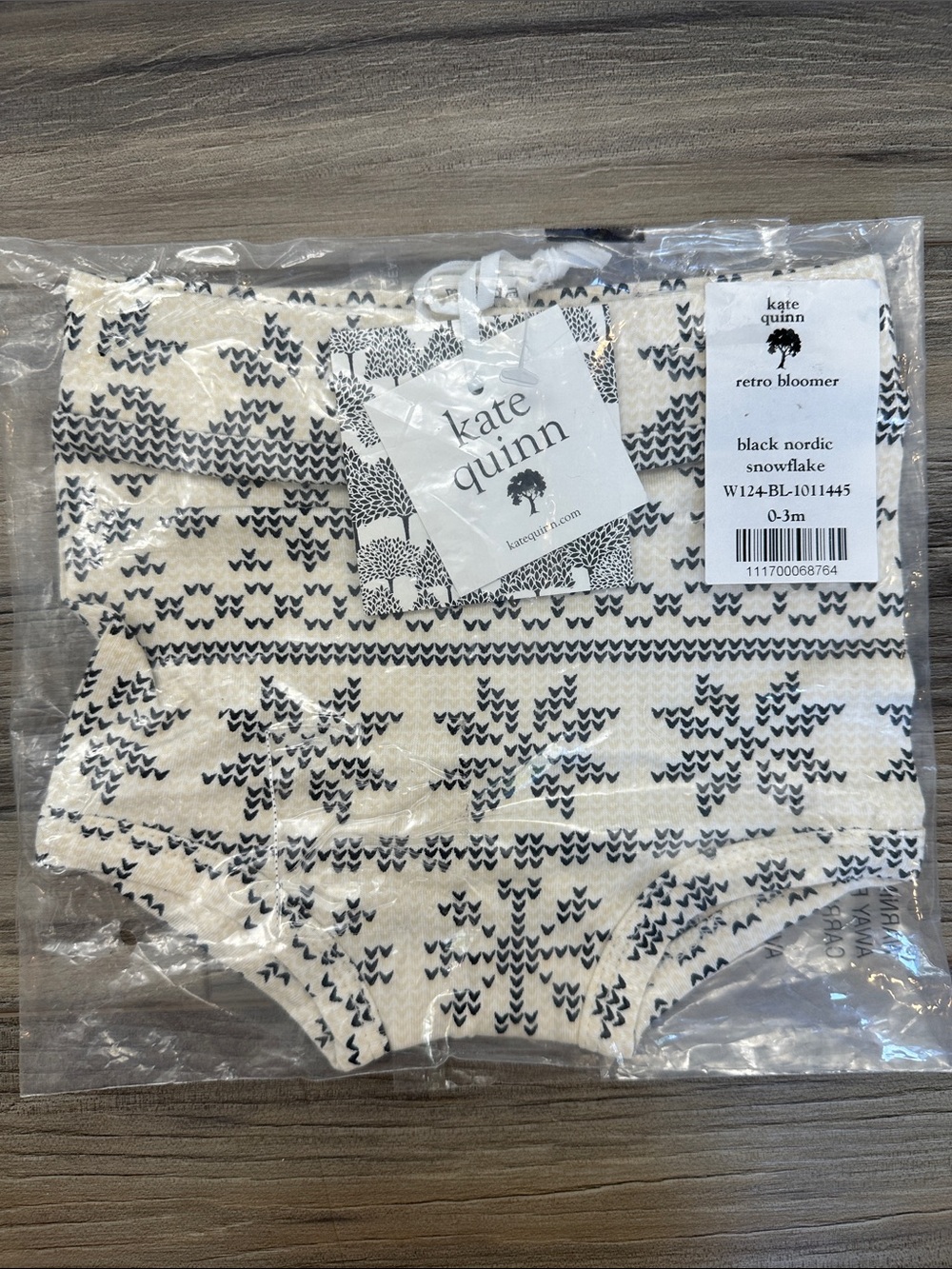 KATE QUINN 0-3m Retro Bloomer “Black Nordic Snowflake” Diaper Covers, NEW!